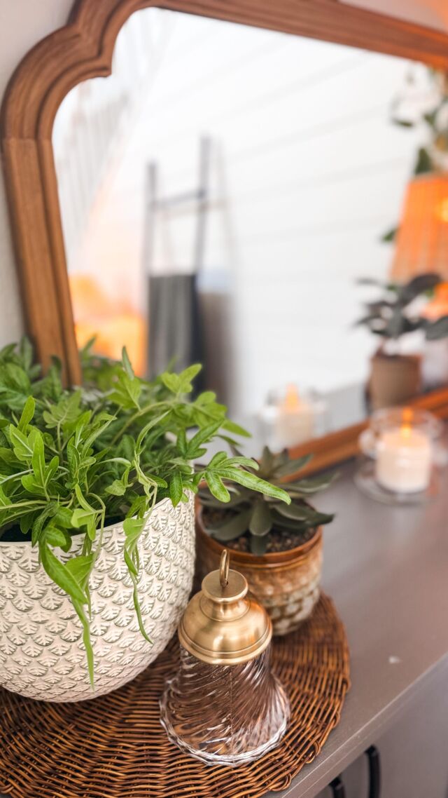 ✨Comment - SHOP- for the link 🔗 [make sure you’re following before commenting for the link to deliver]

Who doesn’t love some new home decor after the holidays comes down?! 🤭 Truly though, these new additions are so beautiful and will be used for years to come! 🫠

Which is your favorite?! 

♡~ Kimberly 

‌

#interiordecor #vintagestyle #homeinspirations #magnoliahome #magnolia #magnoliamarket #simplehomestyle #neutralhomesofinsta #asimplycuratedhome #tabledecor #shelfstyling #shelfdecor #affordablehomedecor #winterstyling #winterstylingtips