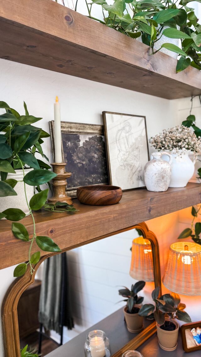 Any guesses what room I’m working on? I’m excited for the changes I have planned for this room, but it’ll be coming in a few stages! 🤪

Save 📌 this post so you can check back later! 🫶🏻

.

.

.

.

‌

#vintagestyle #homeinspirations #DIY #modernvintagehome #modernvintage #diyprojects #pocketsofmyhome #homestylingtips #diyhomeprojects #diyhomeimprovement #neutralhomesofinsta #asimplycuratedhome