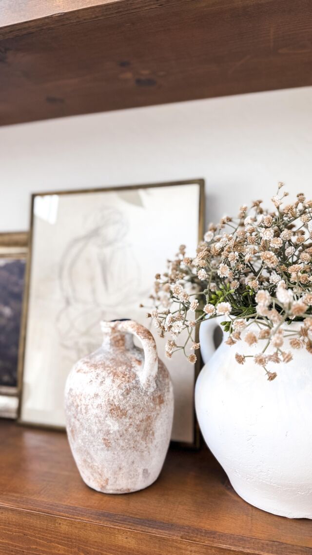 Ya, that’s a hard no! 🤭😂

.
.
.
.
.
.
#neutralhome #ltkhome #neutralhomesofinsta #pocketsofmyhome #homestylingtips #neutralhomefinds #transitionalstyle