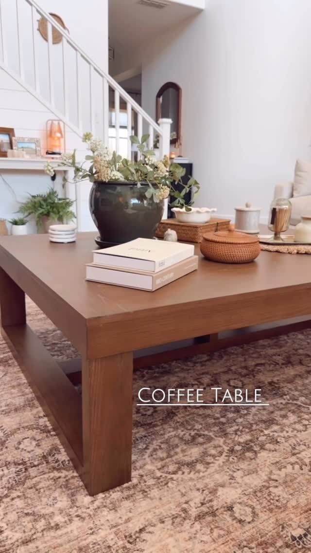 🤎 This coffee table completely changed the vibe in here… and I’m not mad about it. 😍

✨Comment -TABLE- and I’ll share what an amazing steal this table is!! 

#coffeetableinspo #coffeetable #pocketsofmyhome #neutralhome